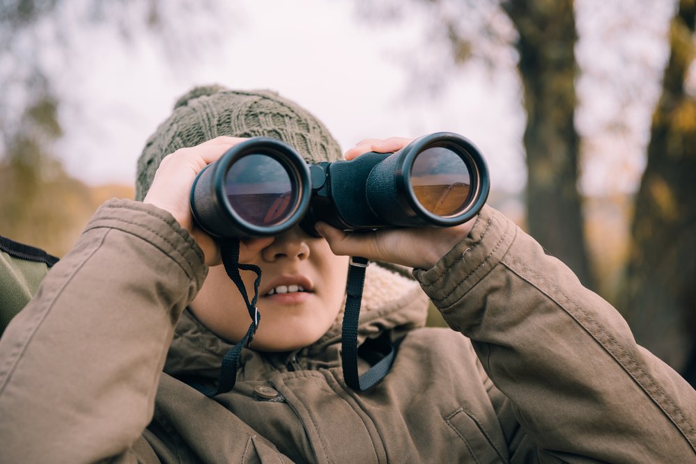 What do the numbers on binoculars mean