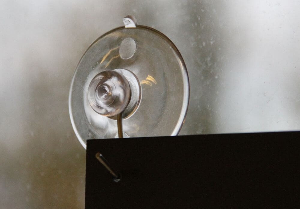 Suction hooks